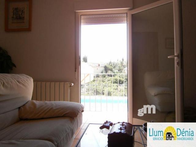 For sale of chalet in Denia