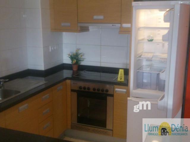 For sale of flat in Denia