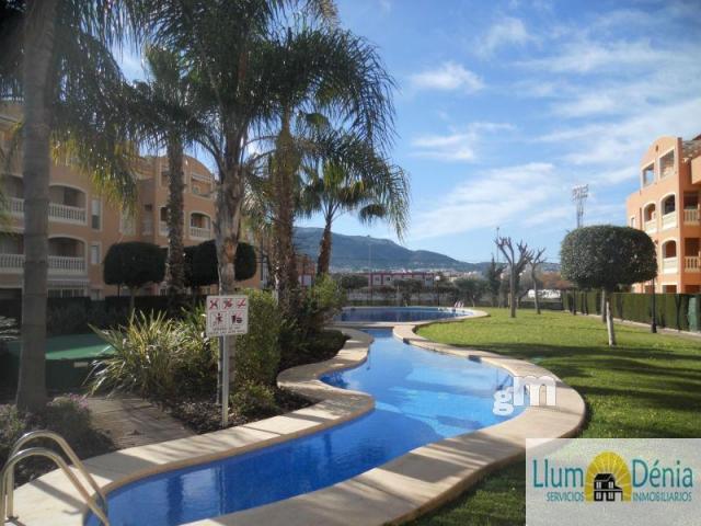 For sale of flat in Denia