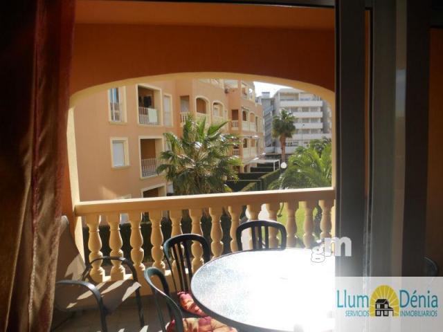 For sale of flat in Denia