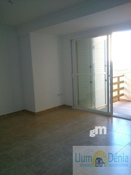 For sale of flat in Denia