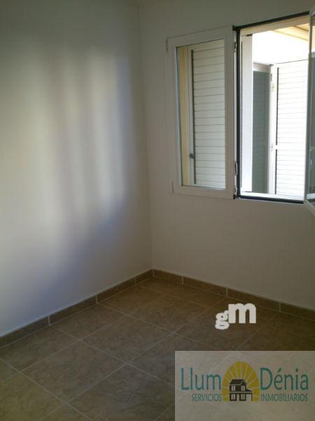 For sale of flat in Denia