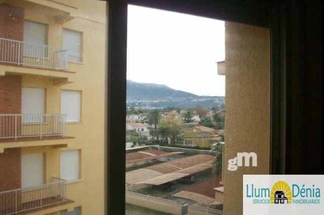 For sale of flat in Denia