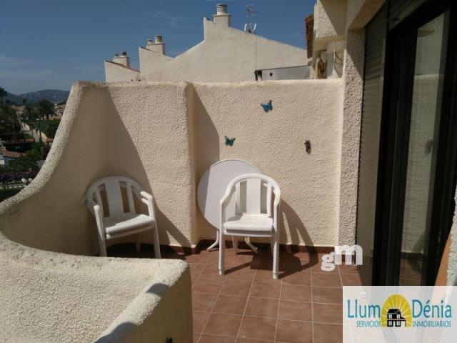 For sale of penthouse in Dénia