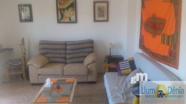 For sale of penthouse in Denia