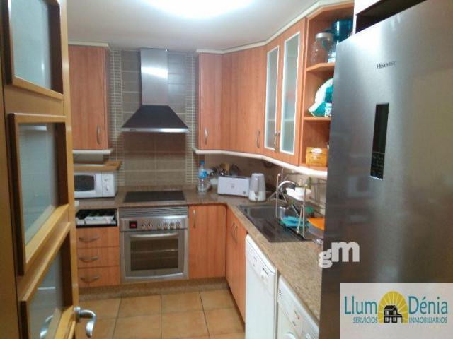 For sale of apartment in Denia