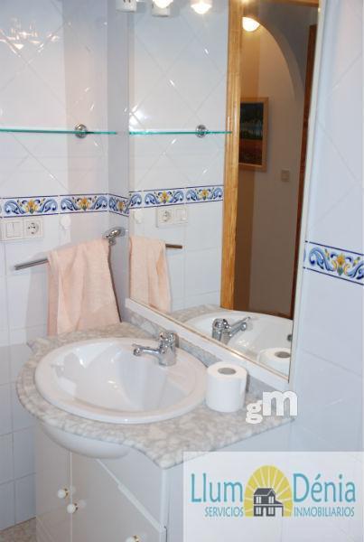 For rent of flat in Denia