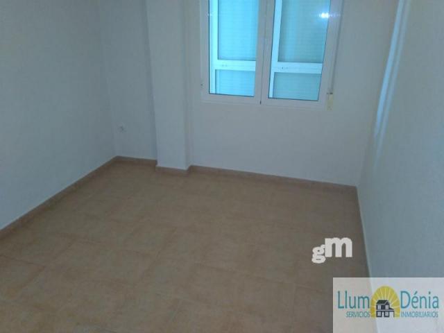 For sale of flat in Dénia