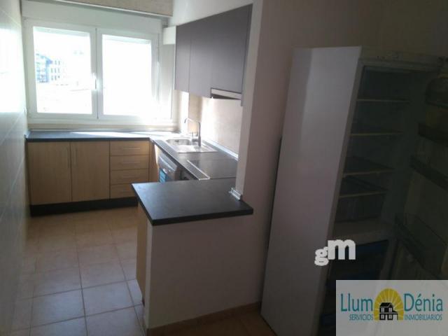 For sale of flat in Dénia