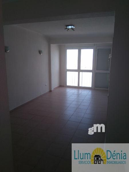 For sale of flat in Dénia