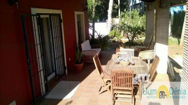 For rent of chalet in Denia