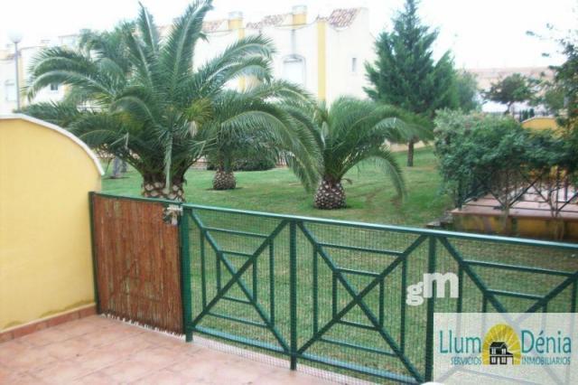 For sale of chalet in Denia