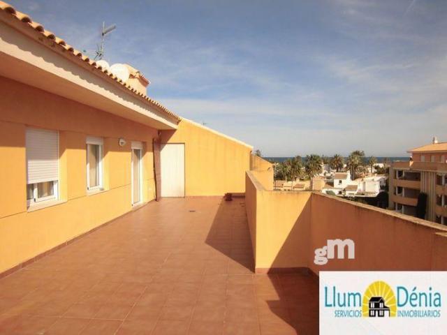 For sale of penthouse in Denia