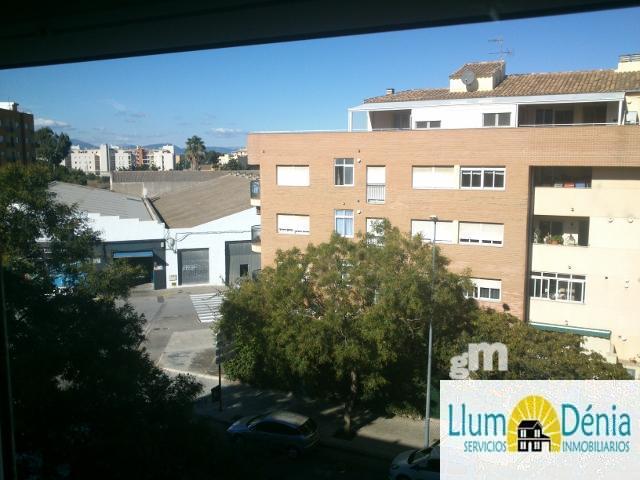 For sale of flat in Denia