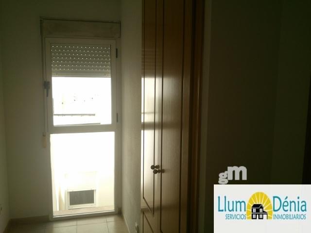 For sale of flat in Denia