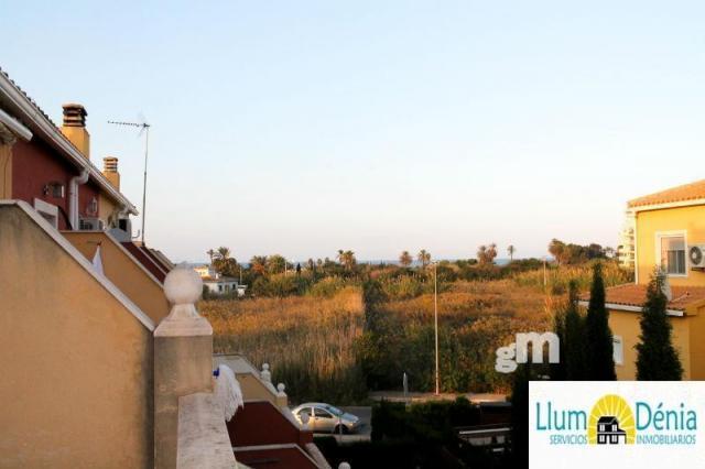 For sale of duplex in Denia