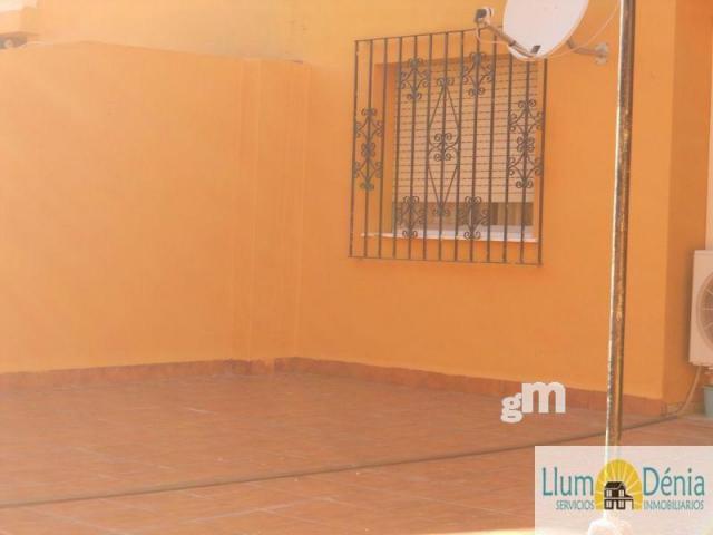 For sale of flat in Denia