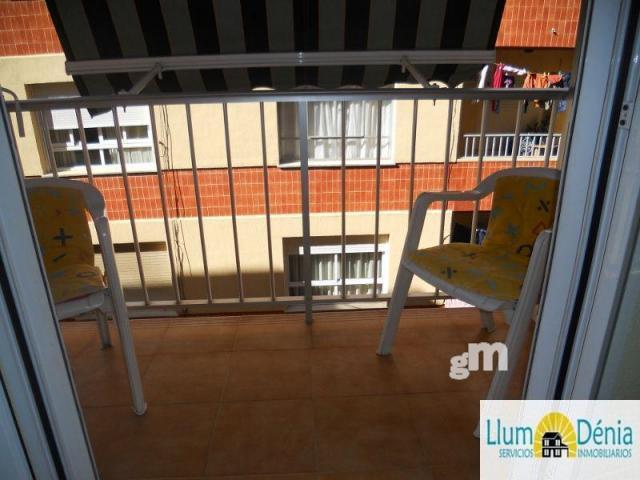 For sale of flat in Denia