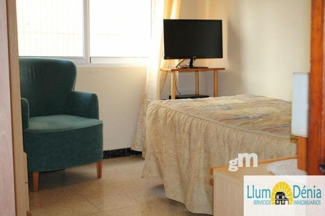 For sale of flat in Denia