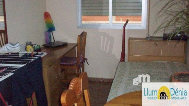 For sale of flat in Denia