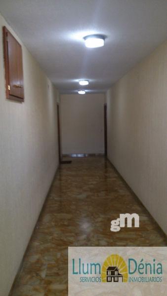 For sale of flat in Denia