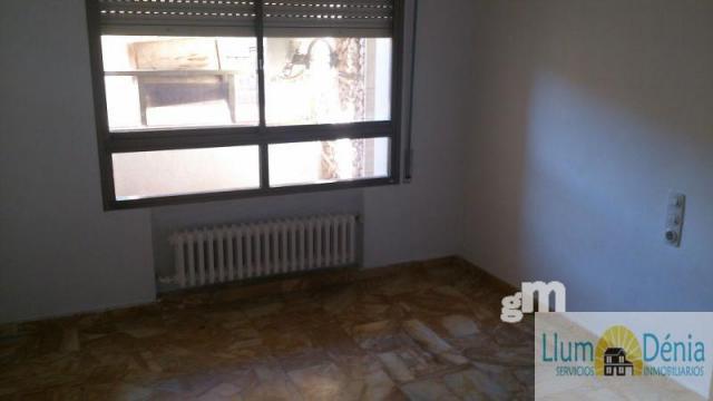 For sale of flat in Denia