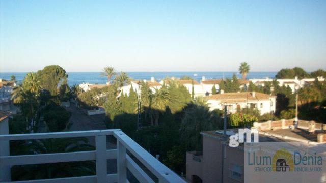 For sale of apartment in Denia