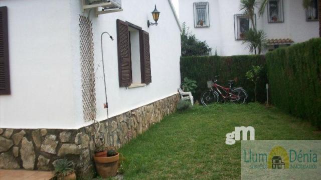 For sale of chalet in Denia