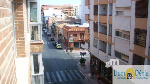 For sale of flat in Denia