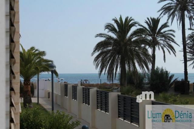 For sale of apartment in Denia