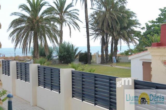 For sale of apartment in Denia