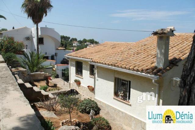 For sale of chalet in Denia