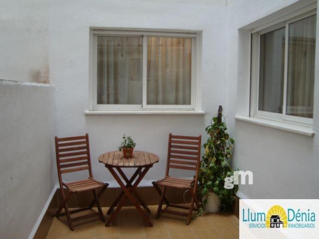 For sale of flat in Denia