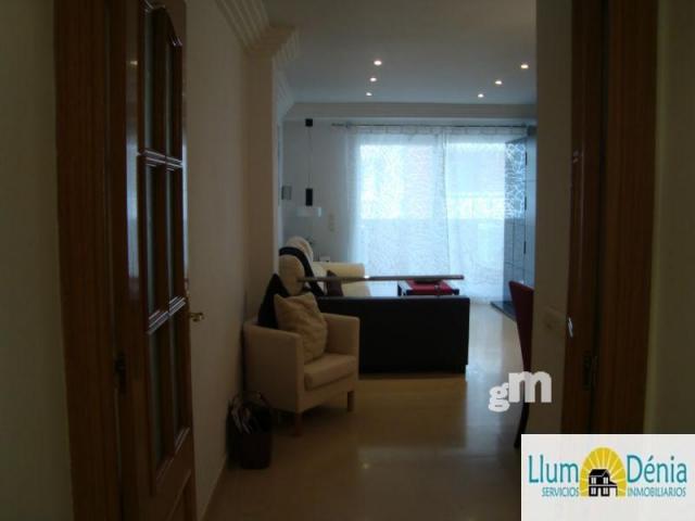 For sale of flat in Denia