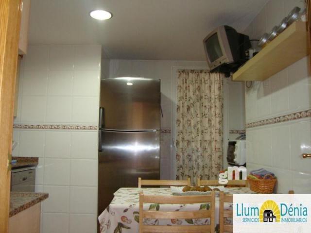 For sale of flat in Denia