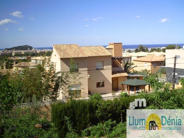 For sale of chalet in Denia