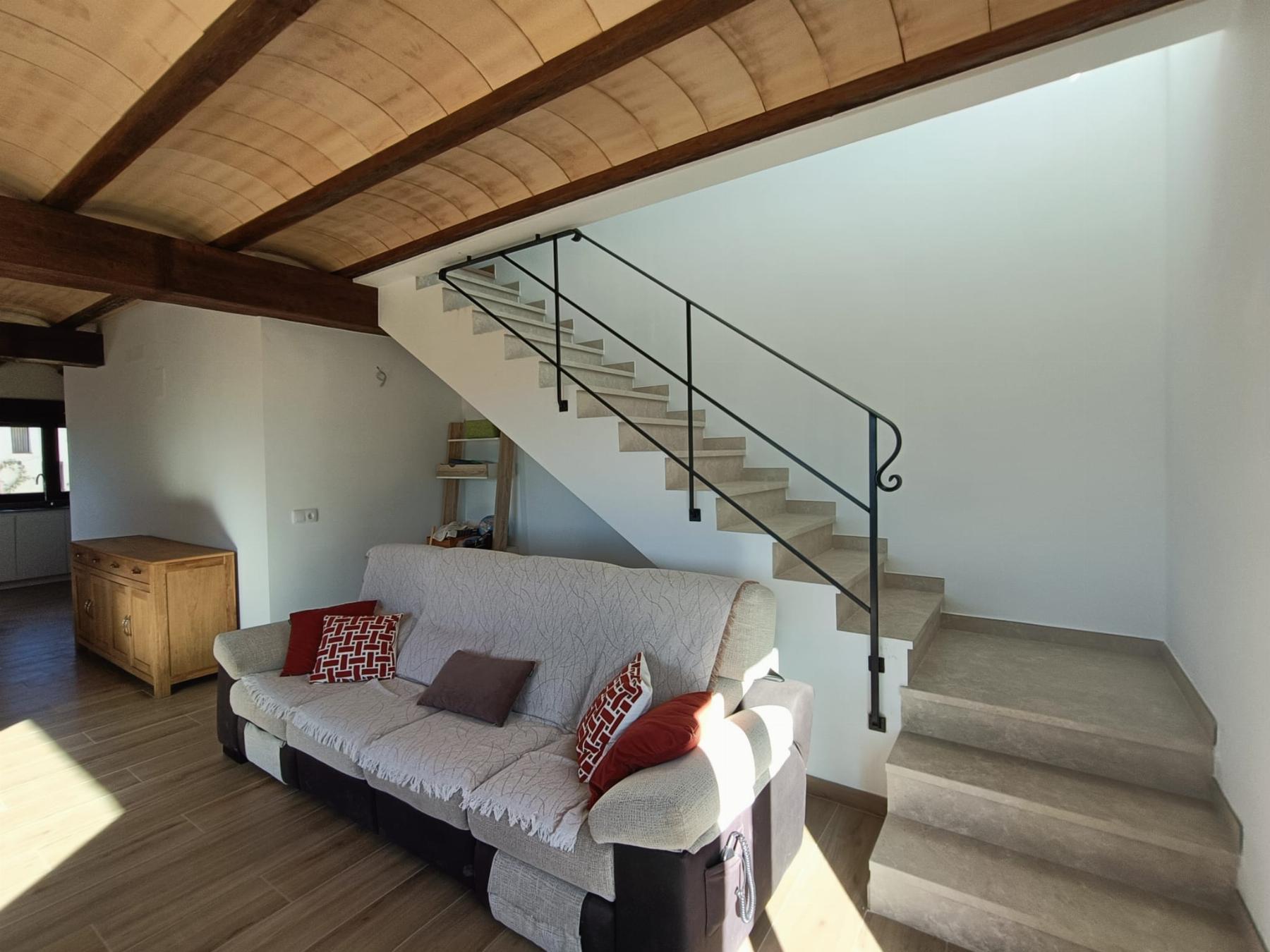 Venta de masía en Sierra Engarcerán