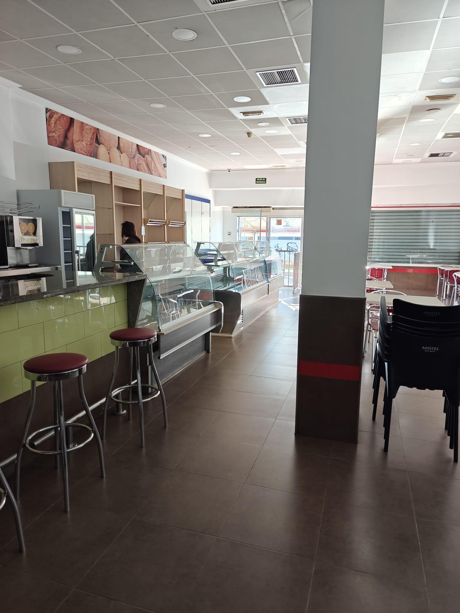 For sale of premises in Sant Joan de Moró