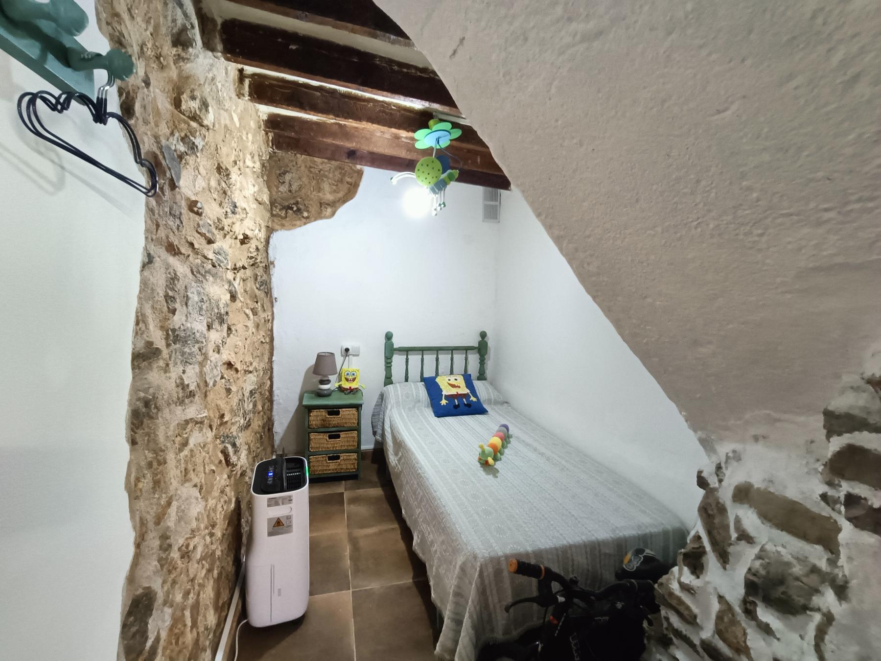 For sale of house in Lucena del Cid