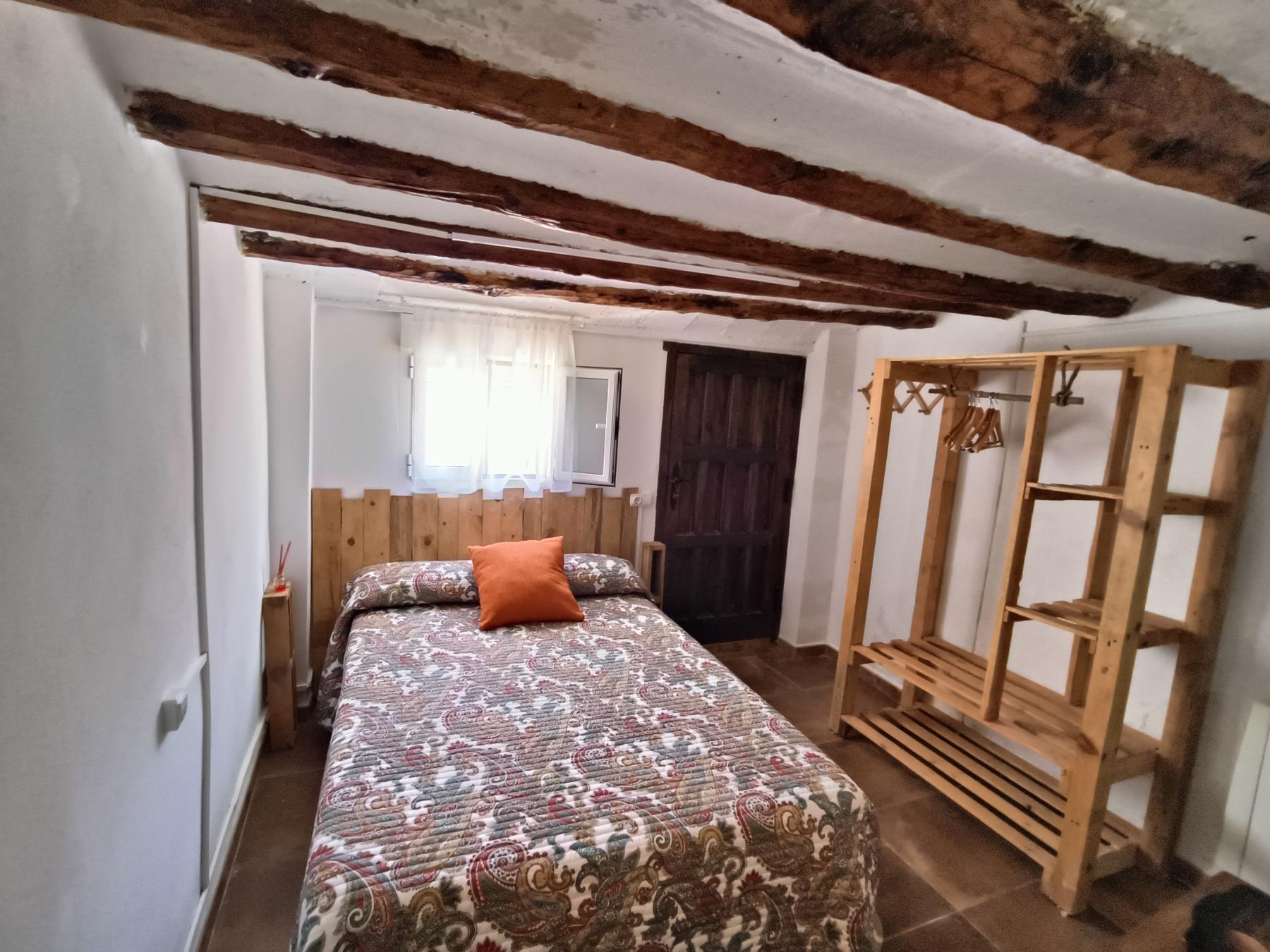For sale of house in Lucena del Cid