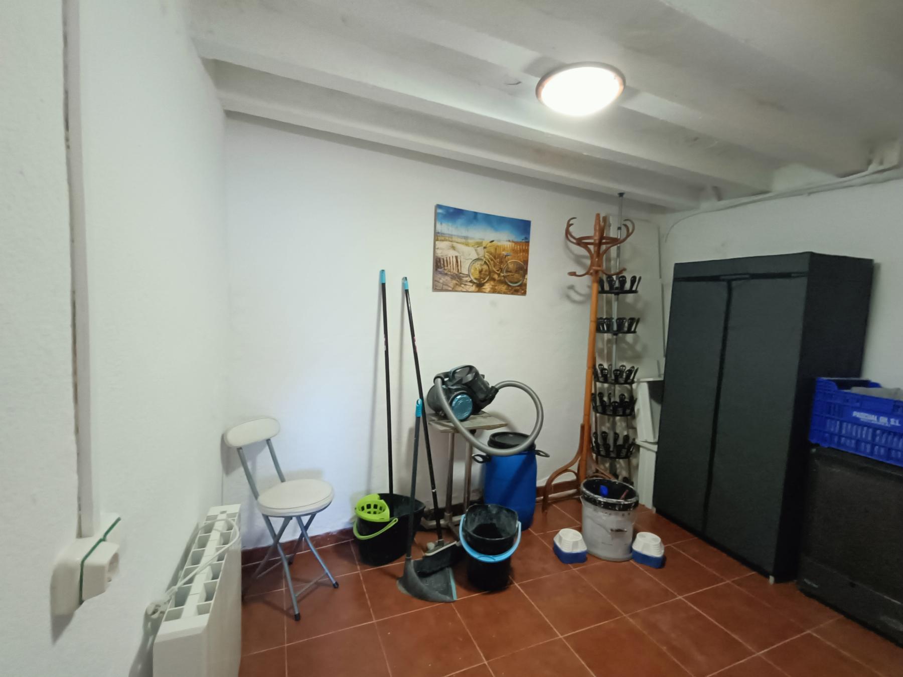 For sale of house in Lucena del Cid