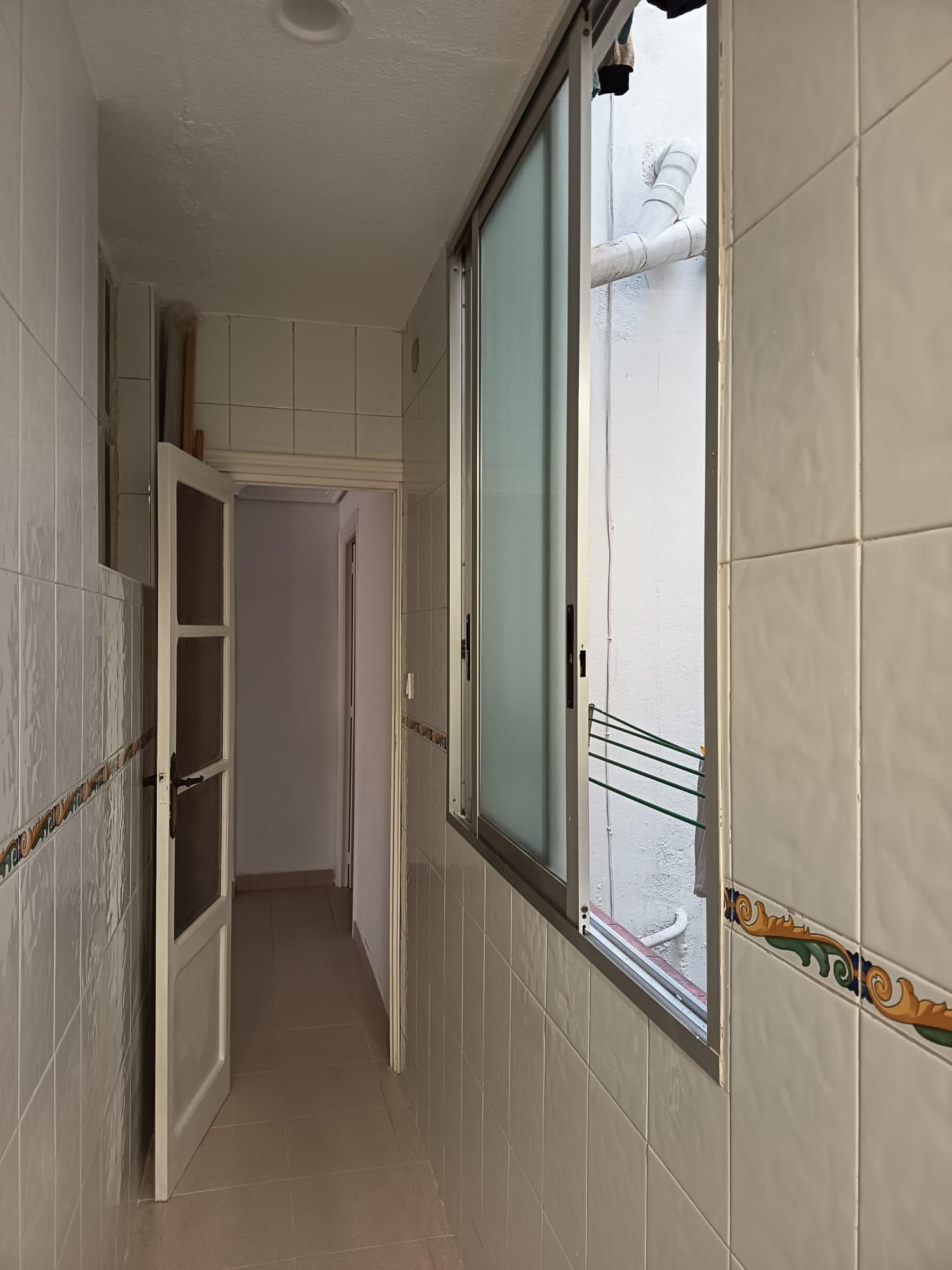 For sale of flat in Castellón