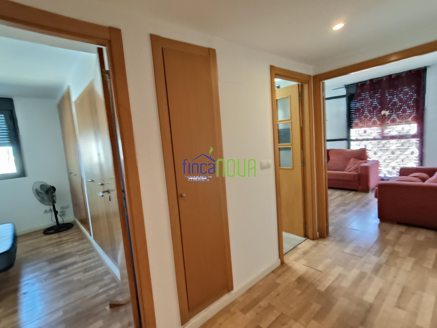 For sale of flat in Castellón