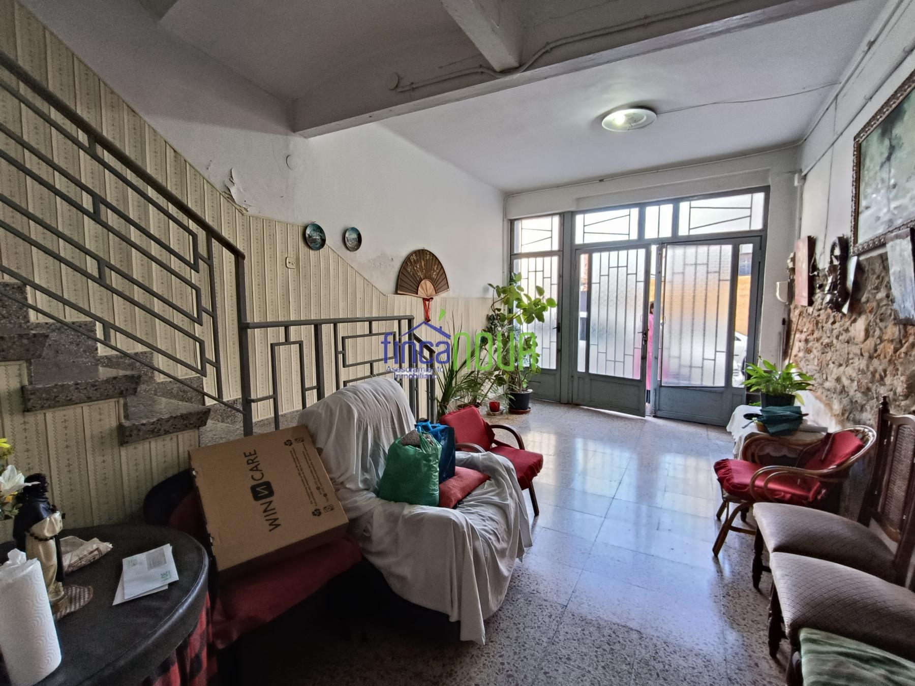 For sale of house in Castellón
