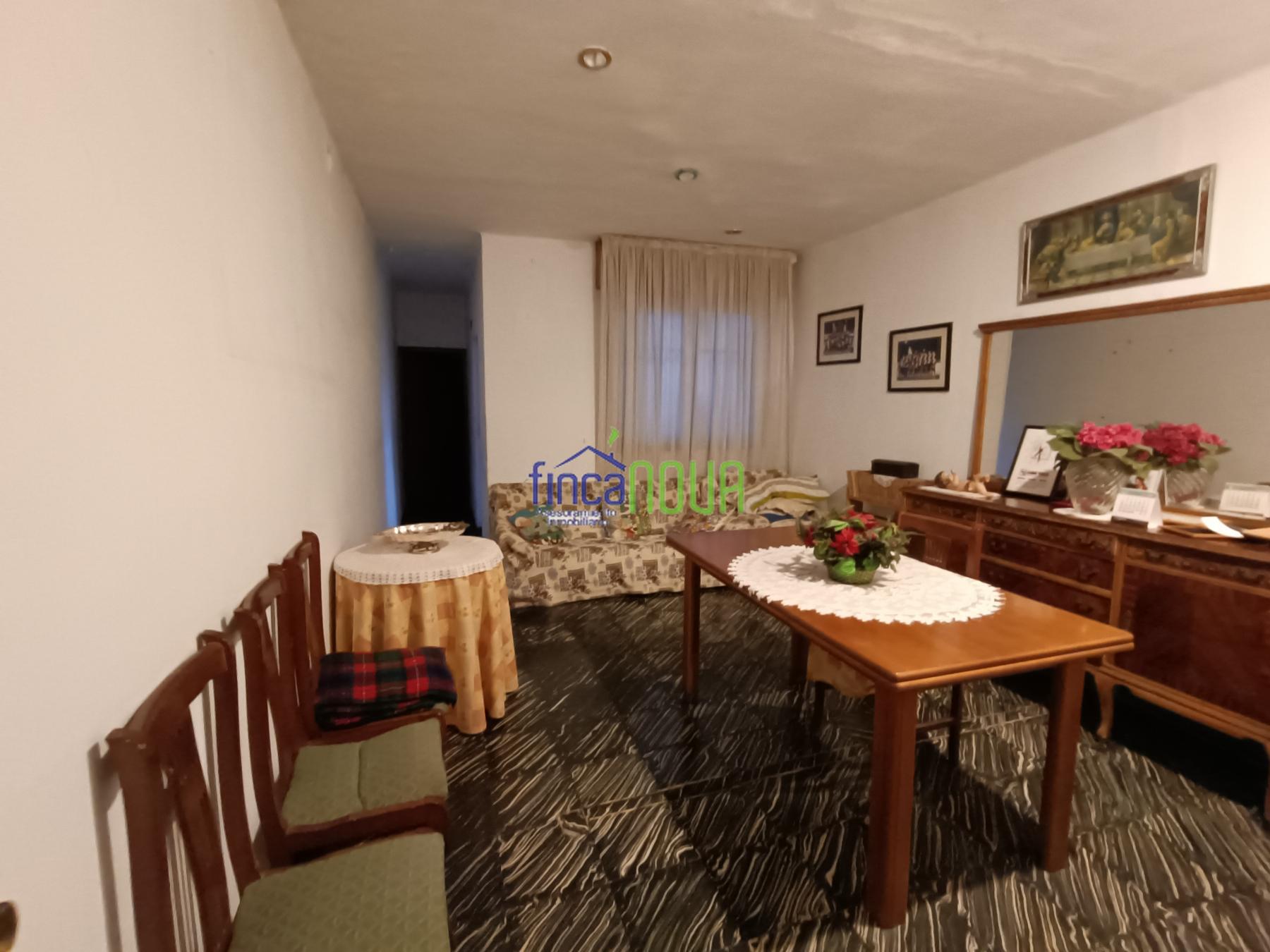 For sale of house in Castellón