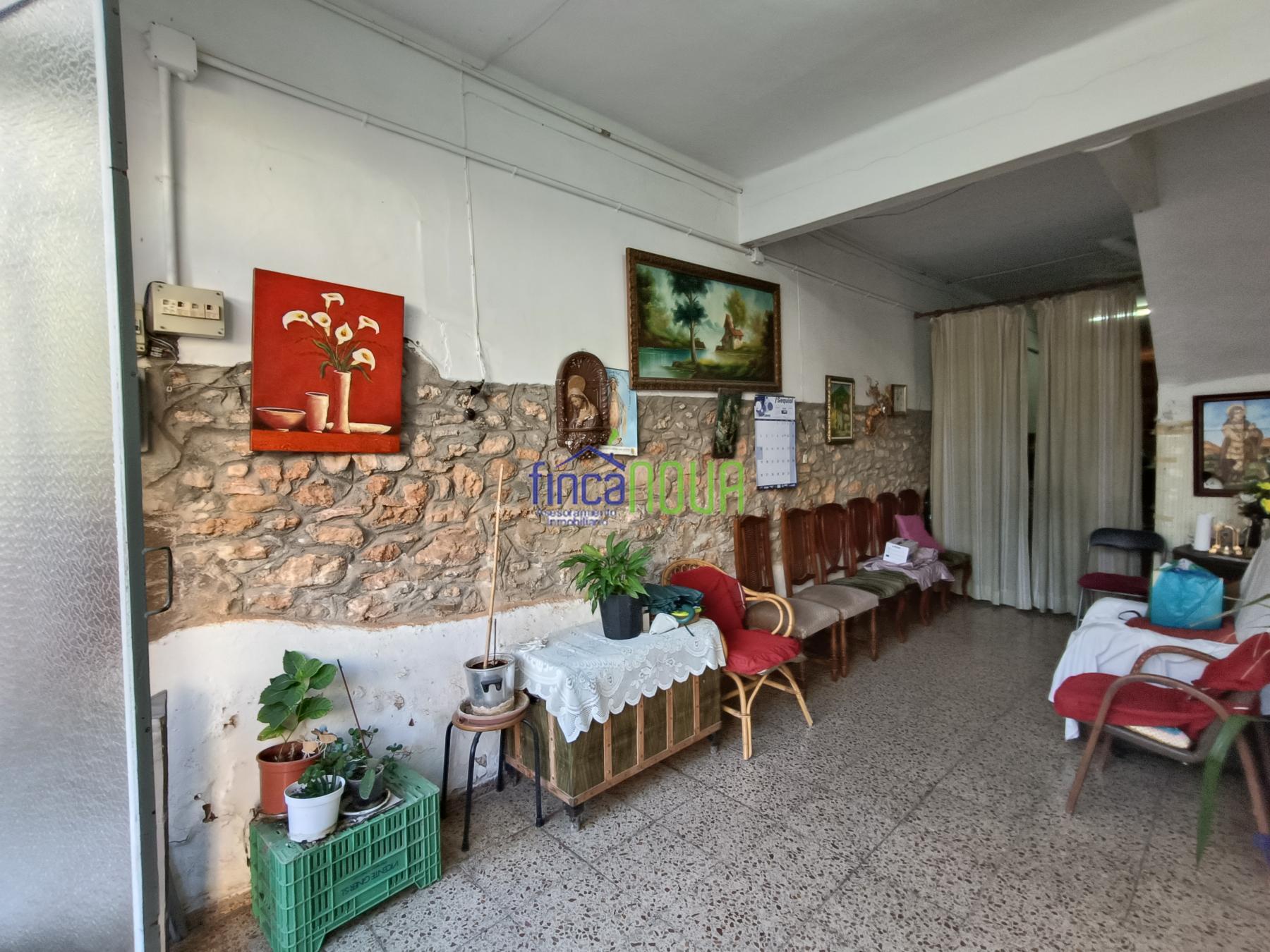 For sale of house in Castellón