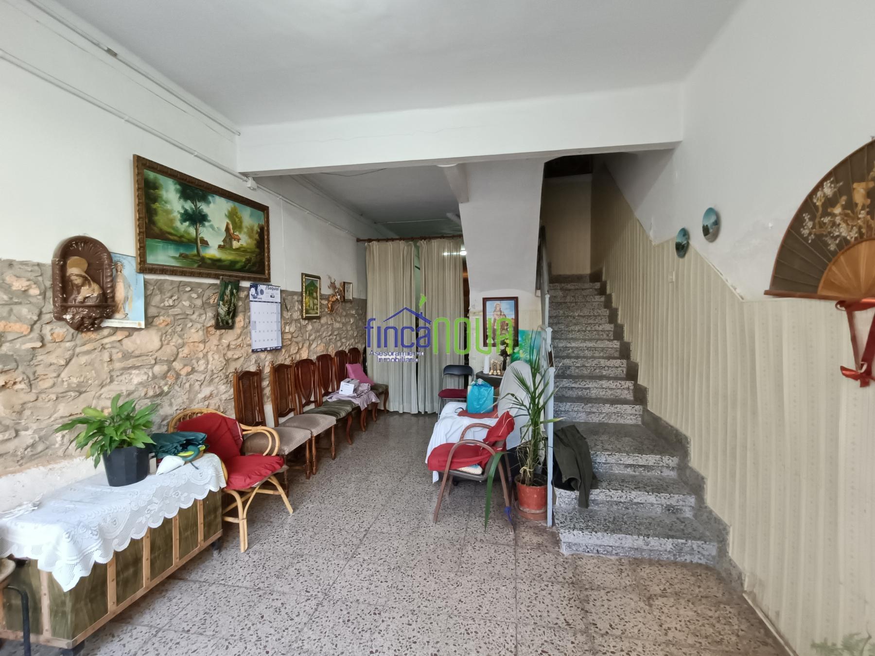 For sale of house in Castellón