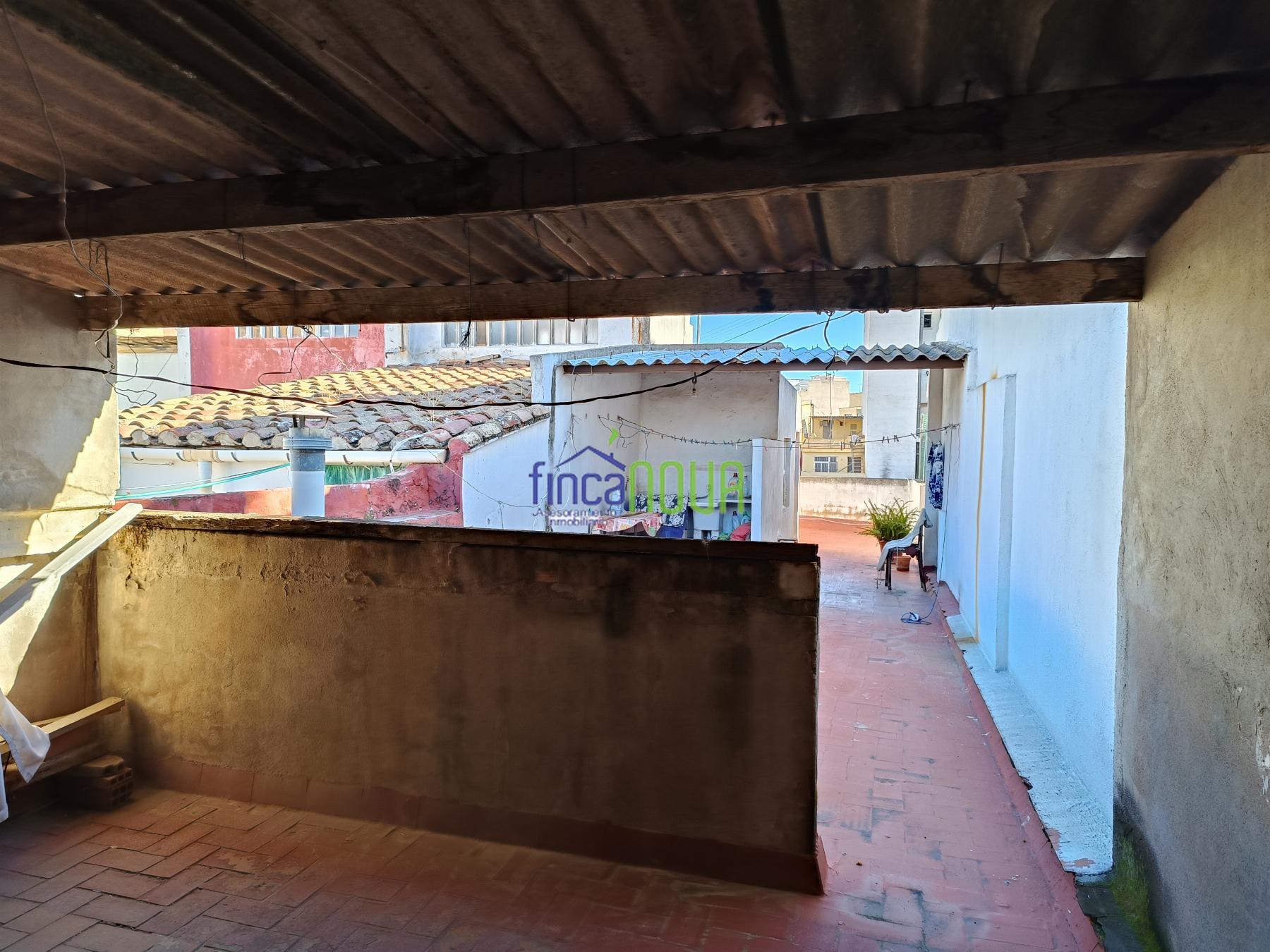 For sale of house in Castellón