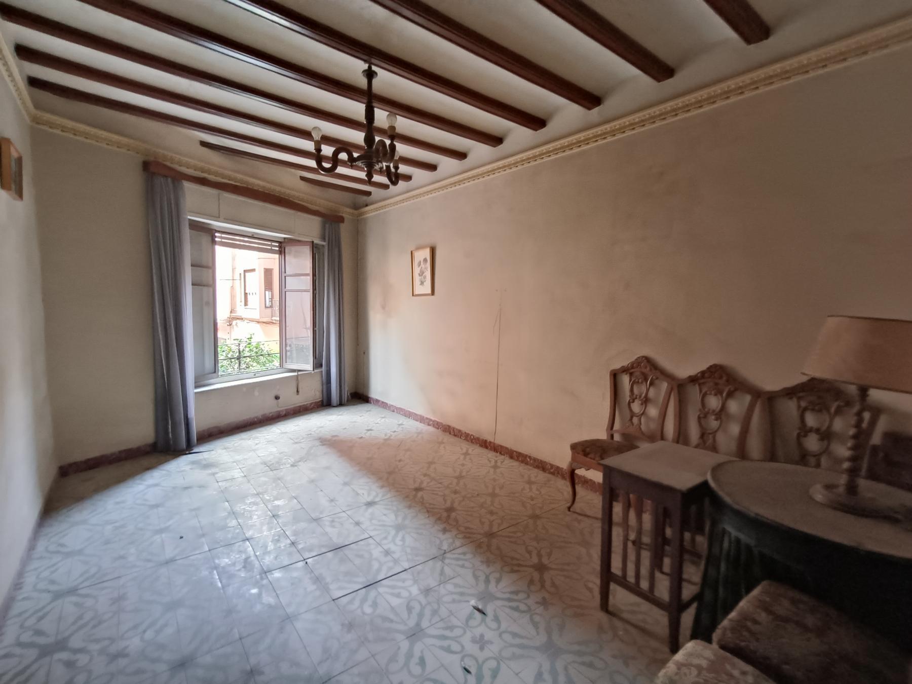 For sale of house in Castellón