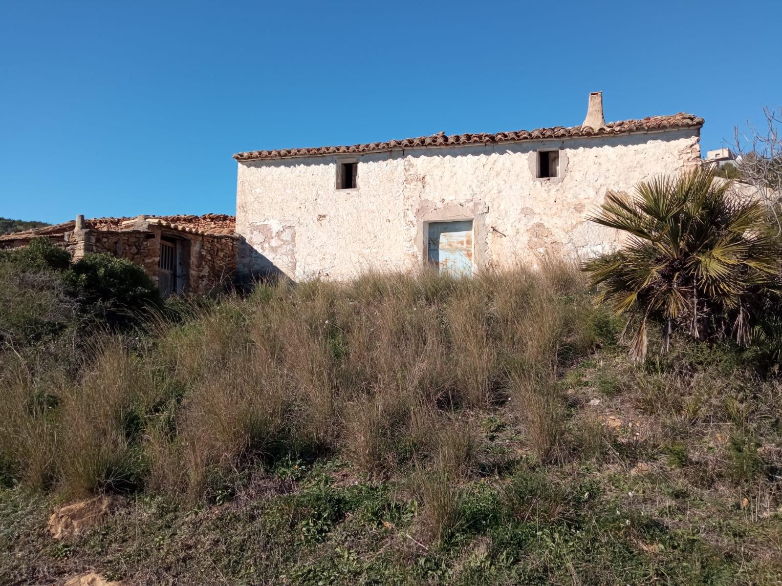 For sale of masia in Useras